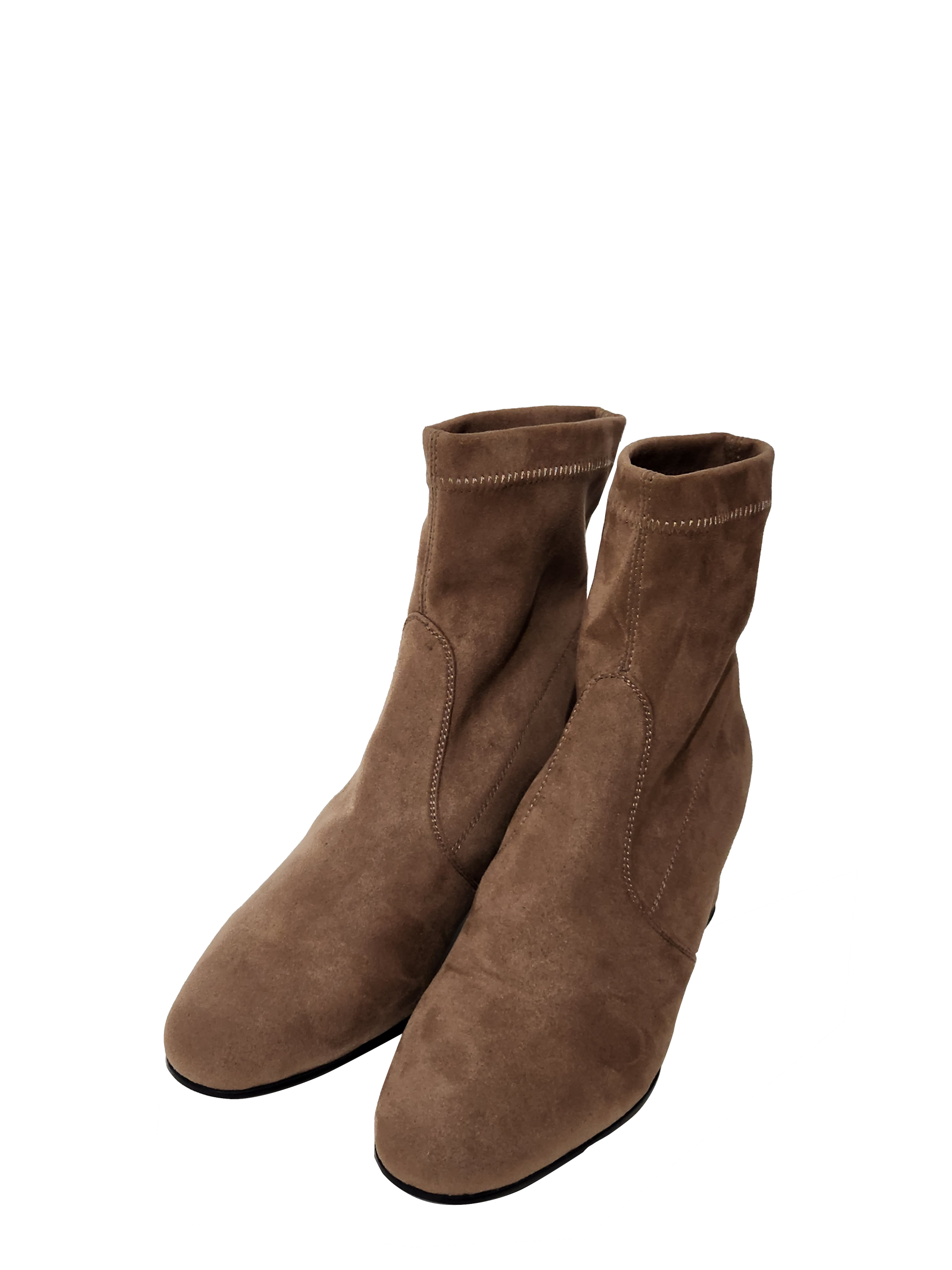 Becky Block Heel Ankle Boots - Kaitlyn Pan Shoes